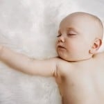 Dicas para fazer o bebê dormir a noite inteira