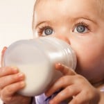 Teste para identificar se o bebê tem intolerância à lactose